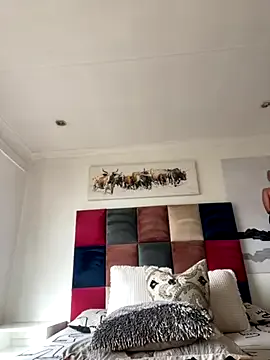 Laceyvipx – webcam model profile photo Image 6