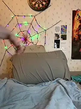 cupid_heart00 – webcam model profile photo Image 10