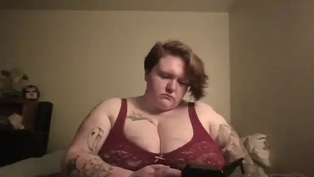 EnEn_xiaobao – webcam model profile photo Image 2