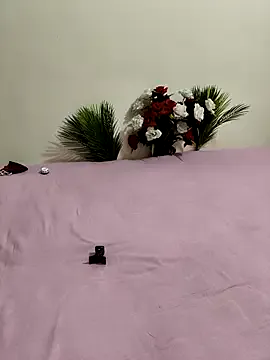 Bambi-Live – webcam model profile photo Image 13