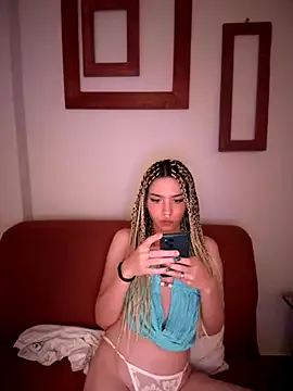 nide_xiaogou – webcam model profile photo Image 10