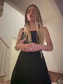 nide_xiaogou – webcam model profile photo Image 11