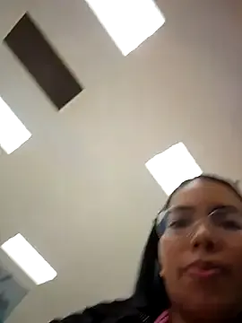 JayJayPink – webcam model profile photo Image 19