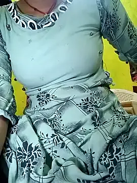 sareandrob – webcam model profile photo Image 10