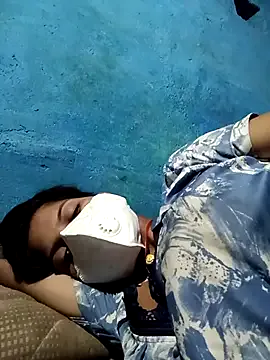 sareandrob – webcam model profile photo Image 17