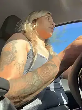 AngelinaTeller – webcam model profile photo Image 5