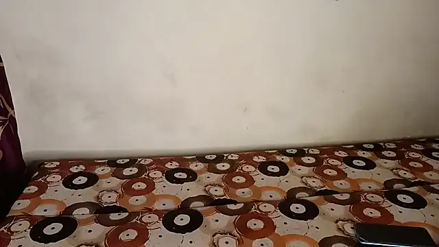 RollDolls – webcam model profile photo Image 19