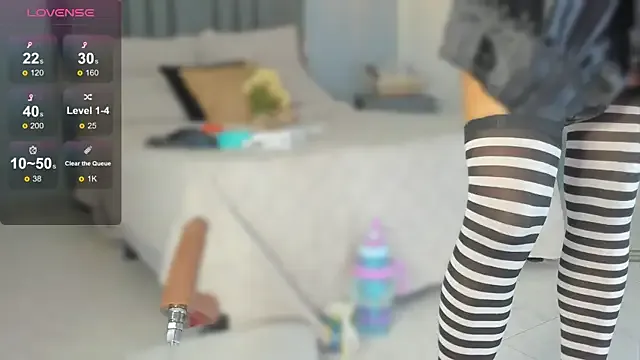 Stellar_Hush – webcam model profile photo Image 15