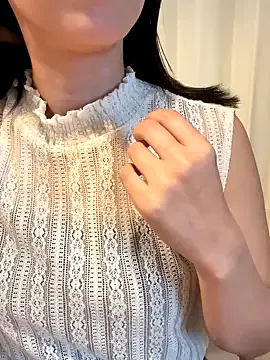 Aurora_-77 – webcam model profile photo Image 2