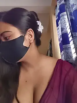 HOT-CUPAL22 – webcam model profile photo Image 7