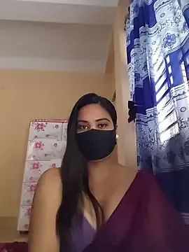 HOT-CUPAL22 – webcam model profile photo Image 9