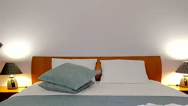 melana_love – webcam model profile photo Image 14