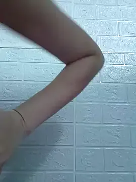 Sweet___Emily – webcam model profile photo Image 7