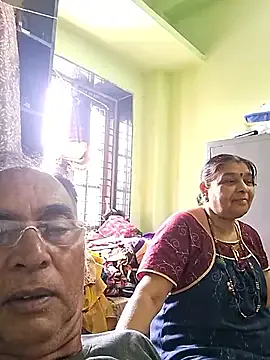 Cutee_Jaan – webcam model profile photo Image 8