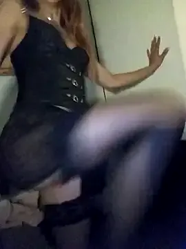 riri_bstvx – webcam model profile photo Image 10