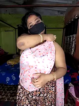 WifyHubby_38 – webcam model profile photo Image 10