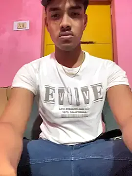 curvyflawless – webcam model profile photo Image 3