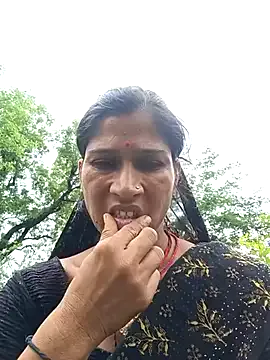 ake_mi – webcam model profile photo Image 2