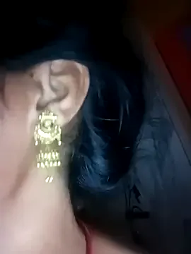 ake_mi – webcam model profile photo Image 9