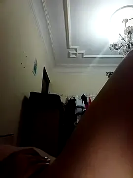 Rose_berry – webcam model profile photo Image 11