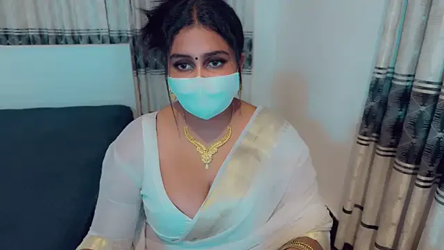 _Alicee_1 – webcam model profile photo Image 19