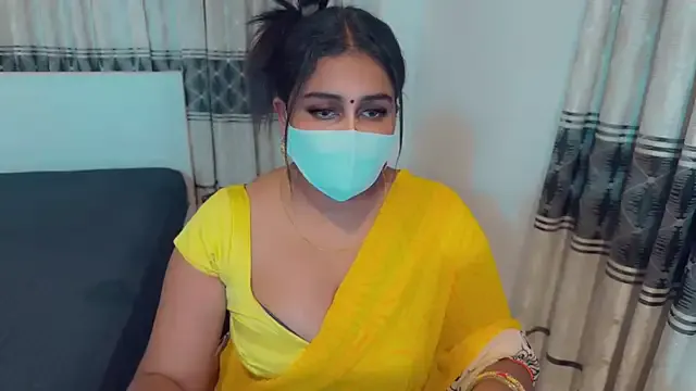 _Alicee_1 – webcam model profile photo Image 8