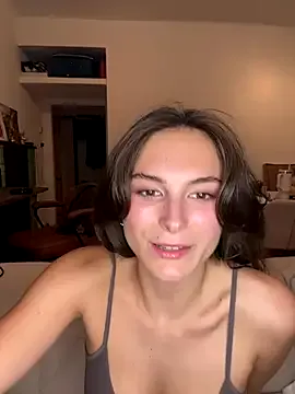 golden_girl_house – webcam model profile photo Image 2