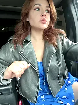 Nicoleevien – webcam model profile photo Image 8