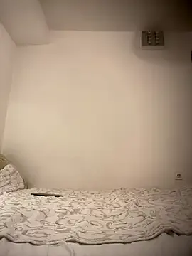 Sugarlina – webcam model profile photo Image 10