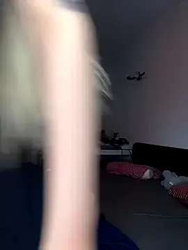 JayJayPink – webcam model profile photo Image 4