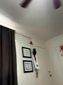 El-Jouri – webcam model profile photo Image 12