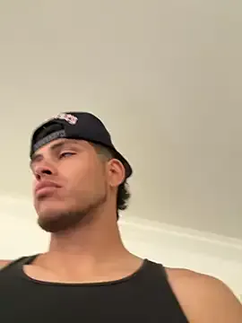 El-Jouri – webcam model profile photo Image 14