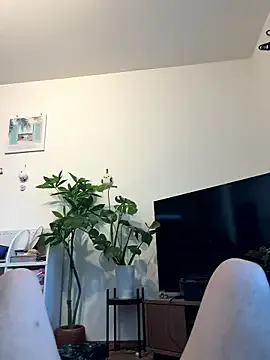 Rinamay_ – webcam model profile photo Image 4