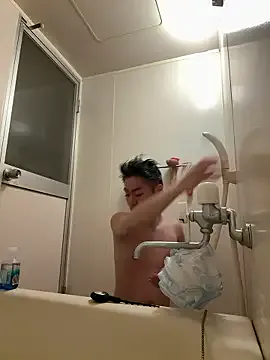 AdritVance – webcam model profile photo Image 17