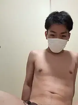 AdritVance – webcam model profile photo Image 9