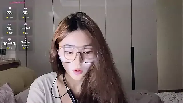 anli5 – webcam model profile photo Image 15