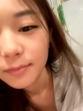 anli5 – webcam model profile photo Image 17