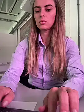 R_Roshni – webcam model profile photo Image 14