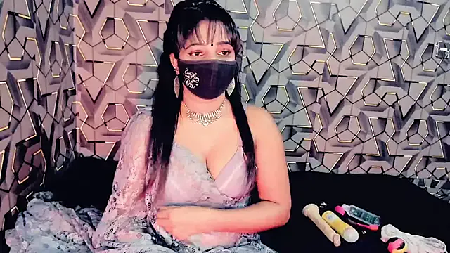 Shiya_janu – webcam model profile photo Image 7