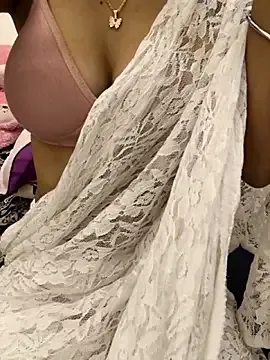 OnlyPragya – webcam model profile photo Image 8