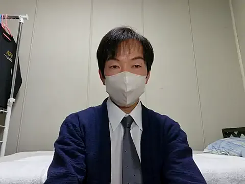 LaureMestler – webcam model profile photo Image 8