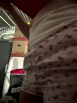 sweetsirenn – webcam model profile photo Image 2