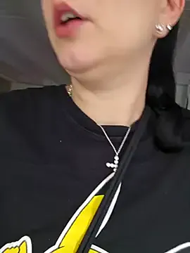 PumaShyXD – webcam model profile photo Image 5