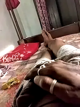 curvyflawless – webcam model profile photo Image 2