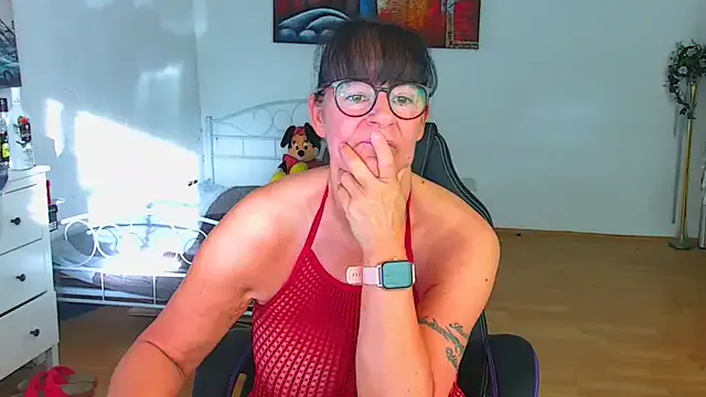 Alirawrz – webcam model profile photo Image 11