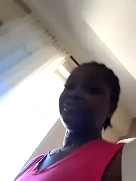 WhistledCutup – webcam model profile photo Image 6