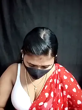 Sophie_cute06 – webcam model profile photo Image 13