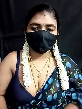 Sophie_cute06 – webcam model profile photo Image 14