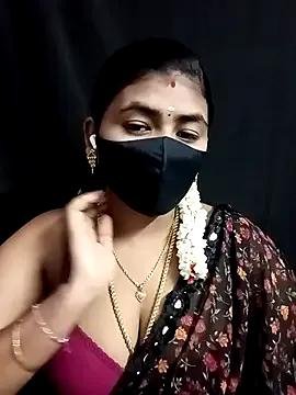 Sophie_cute06 – webcam model profile photo Image 6