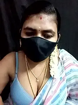 Sophie_cute06 – webcam model profile photo Image 9